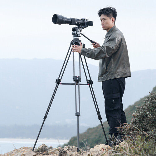 Ulanzi T046 VideoFast Heavy-Duty Carbon Fiber Tripod with Fluid Head