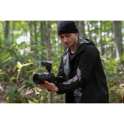 Sony a7R V Mirrorless Camera – 61MP Full-Frame, 8K Video, AI Autofocus