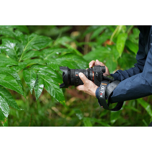 Sony a7R V Mirrorless Camera – 61MP Full-Frame, 8K Video, AI Autofocus