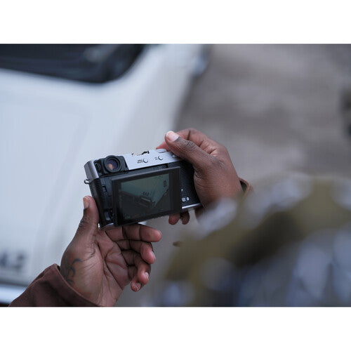 FUJIFILM X100VI Mirrorless Camera – 40MP, Fixed Lens, Retro Design