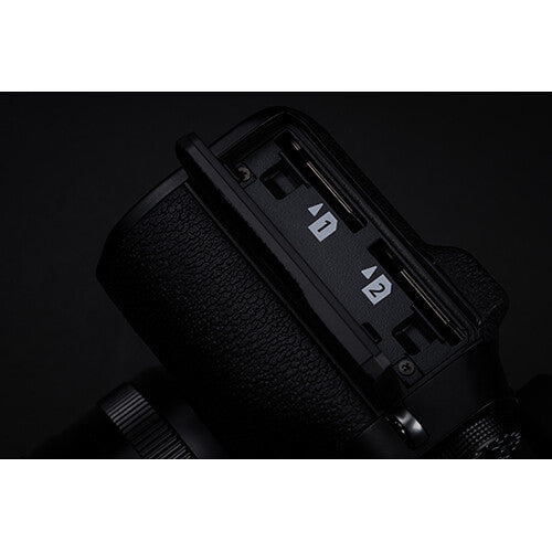 FUJIFILM X-T5 Mirrorless Camera (Black)