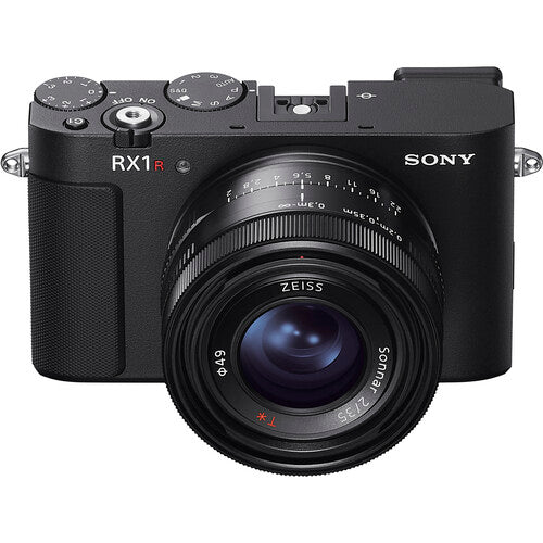 Sony RX1R III Compact Full-Frame Camera with 35mm f/2 ZEISS Lens – 61MP