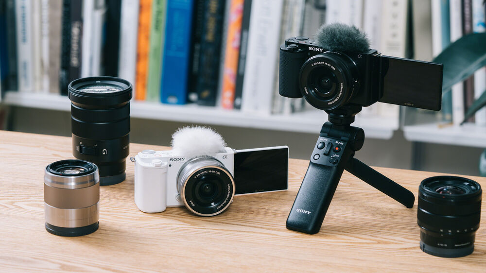 Sony ZV-E10 Mirrorless Camera Bundle with 16-50mm Lens