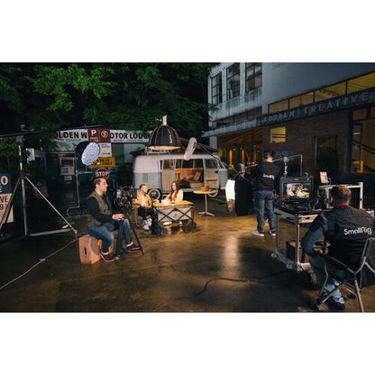 SmallRig RC 220B Bi-Color LED Monolight (84,500 Lux)
