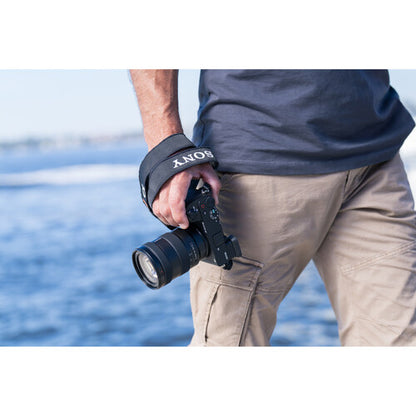 Sony a6700 Mirrorless Camera with 18–135mm Lens – APS-C 4K Creator Kit