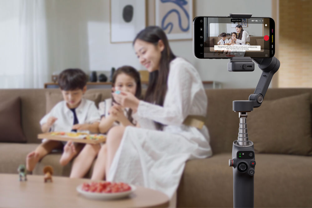DJI Osmo Mobile 7P Smartphone Gimbal